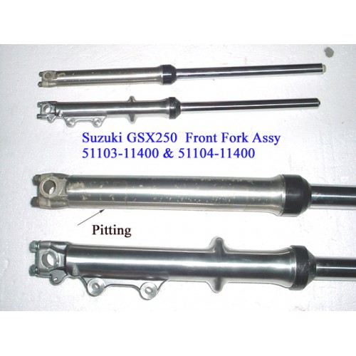 Suzuki GS250 Front Fork Assy L & R PAIR 51103-11400 51104-11400 GSX250 DUST COVER , FORK TUBE