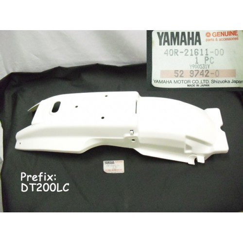 Yamaha DT200 DT200LC Rear Fender 40R-21611-00 NEW free post