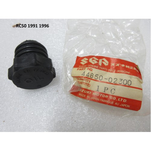 Suzuki RC80 Oil Tank Cap 44650-02300 free post