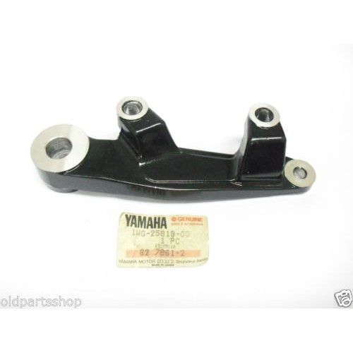 Yamaha FZR400 Rear Brake Caliper Bracket 1989-1990 1WG-25819-00 free post