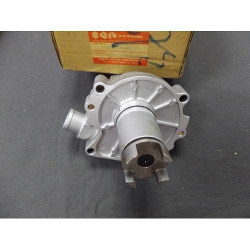 Suzuki GSX-R400 Water Pump Assy 17400-33403 Free post