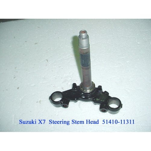 Suzuki GT250 X7 Steering Stem Assy 51410-11311