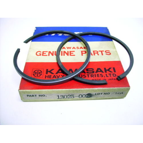 Kawasaki B1 B1L B8 MB1 Piston Ring Set 13025-003 free post