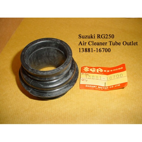 Suzuki RG250 Air Cleaner Tube 13881-16700 Air Rubebr Joint free post 