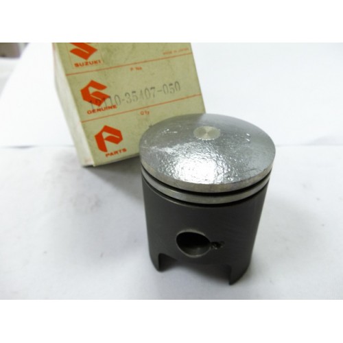 Suzuki RC100 Piston 0.50 12110-35407 