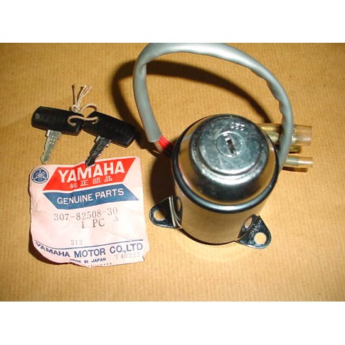 Yamaha YAS3 LS2 Main Switch with KEYS AS3 Ignition SWITCH 307-82508-00 free post