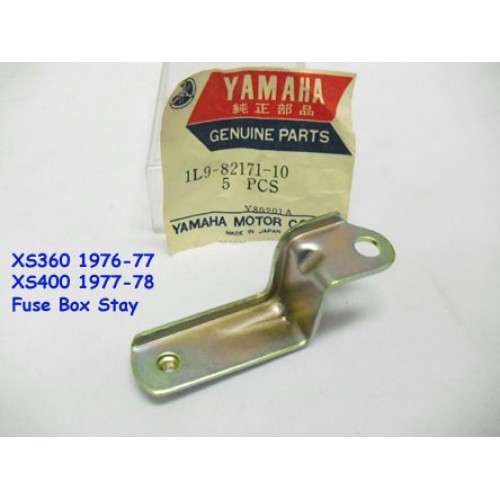 Yamaha XS360 XS400 Fust Box Stay 1L9-82171-10 free post