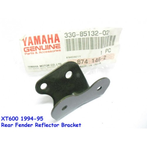 Yamaha XT600 Rear Fender Reflector Bracket 33G-85132-02  free post